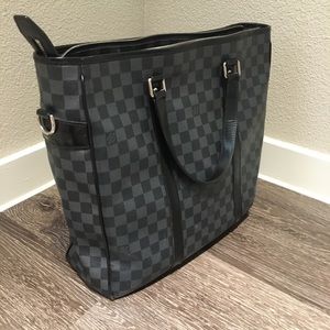 Black Louis Vuitton Tote